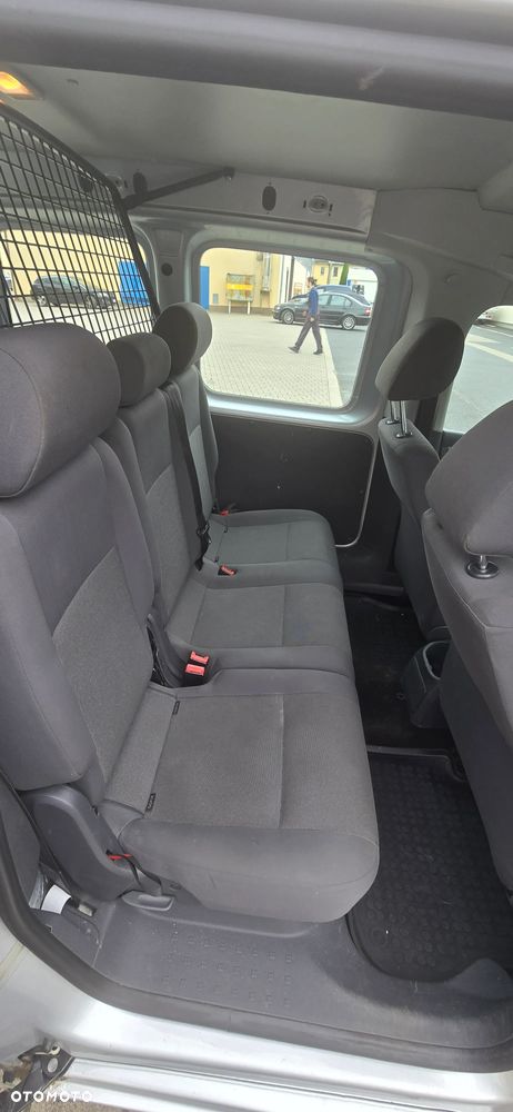 Volkswagen Caddy - 6