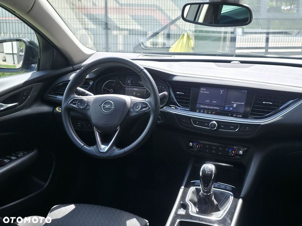 Opel Insignia - 13