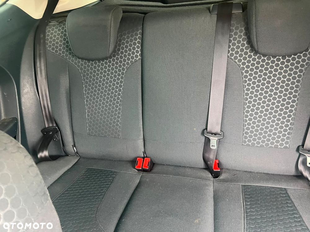 Ford Fiesta 1.4 Titanium - 9