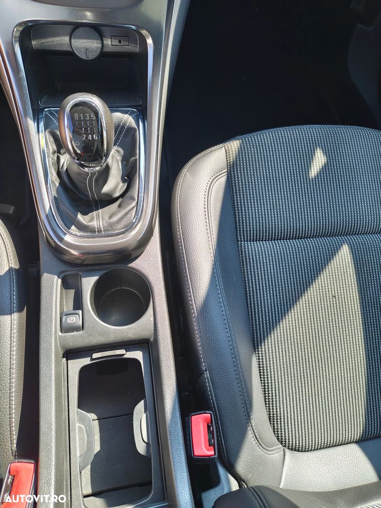Opel Astra 1.4 Turbo Cosmo - 18