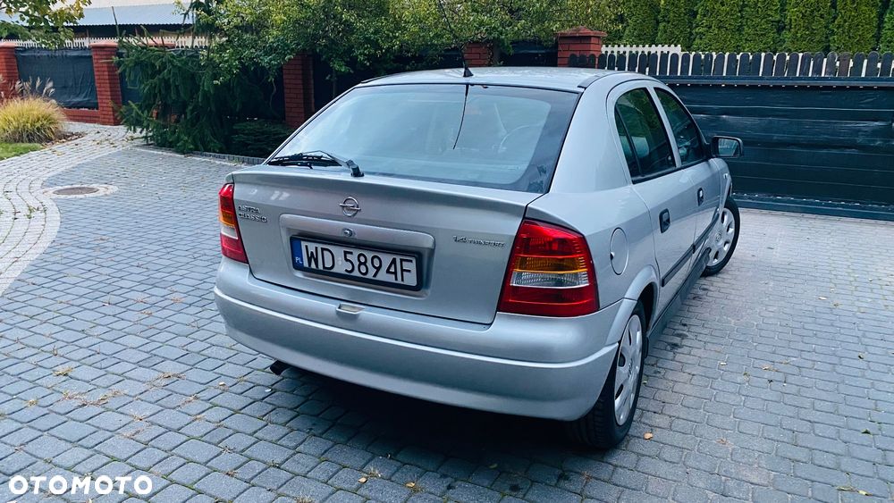 Opel Astra - 6
