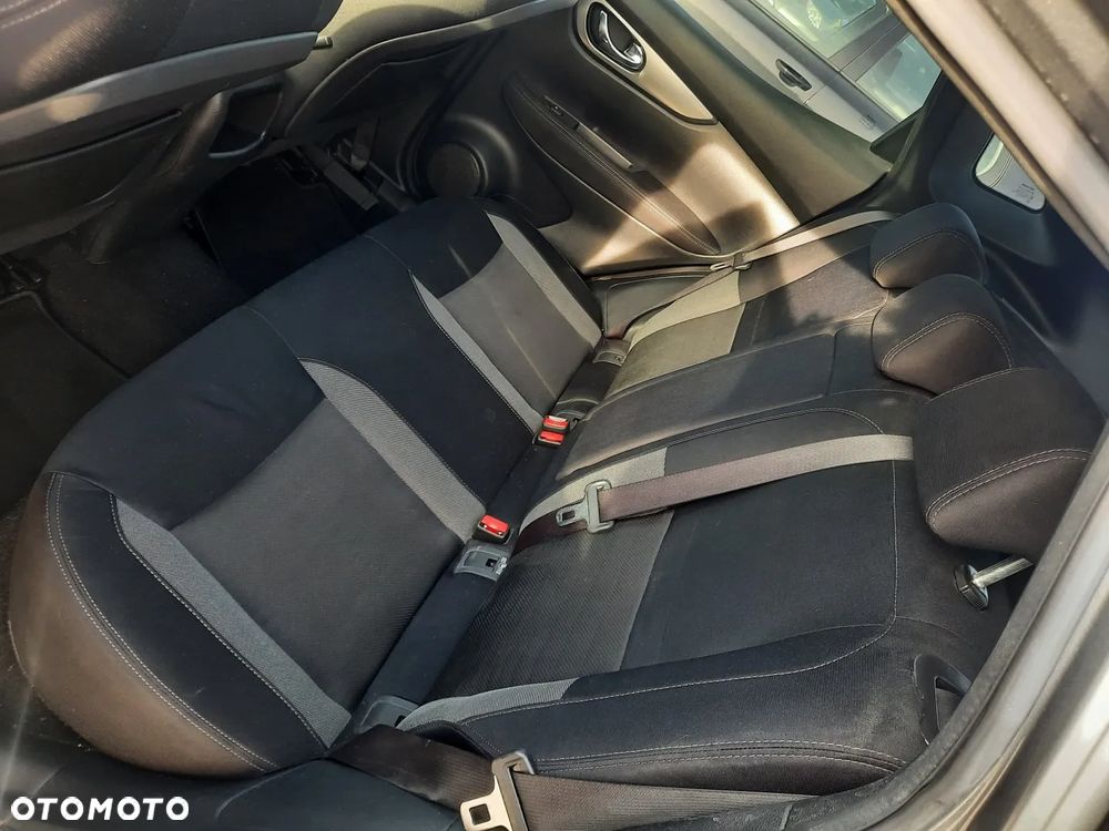 Nissan Qashqai 1.5 dCi TEKNA+ - 18