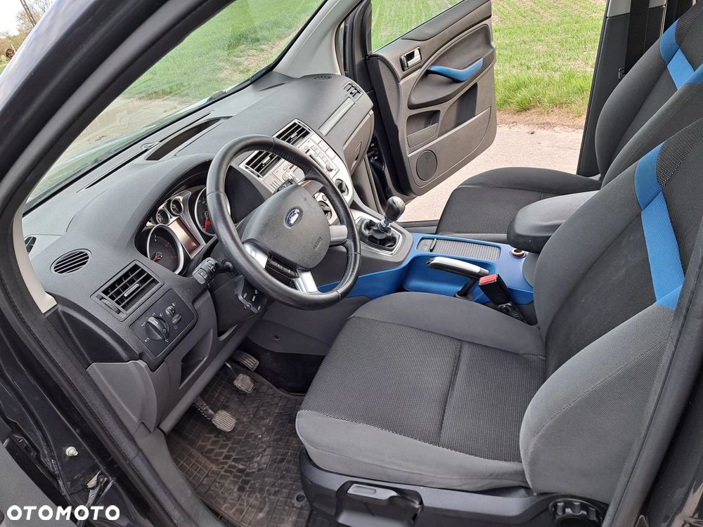 Ford Kuga 2.0 TDCi Trend - 12