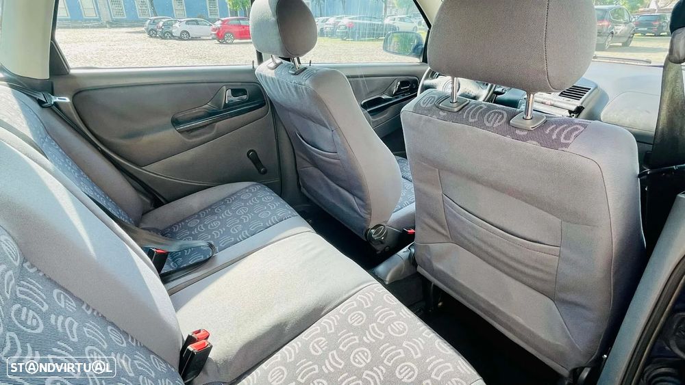 SEAT Ibiza 1.9 TDi SXE - 14