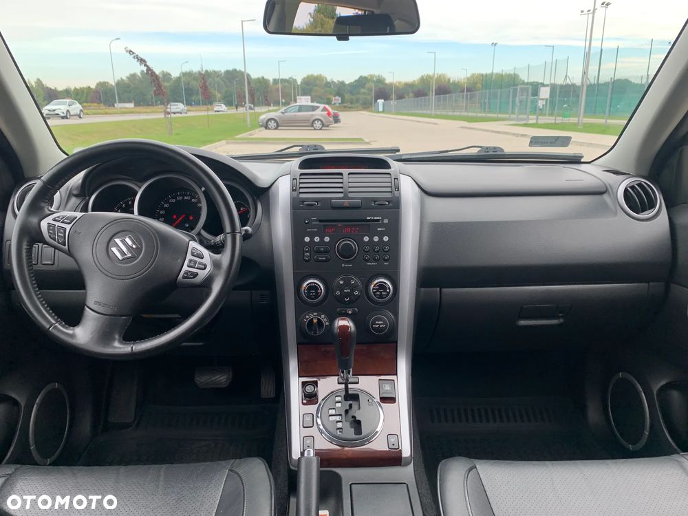 Suzuki Grand Vitara - 14