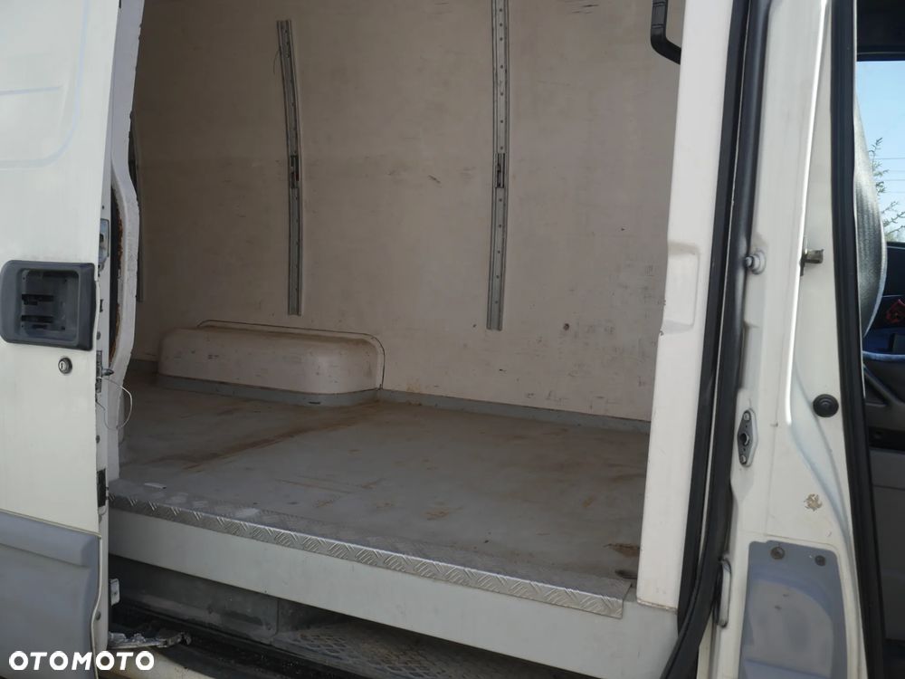 Iveco CHŁODNIA - 8