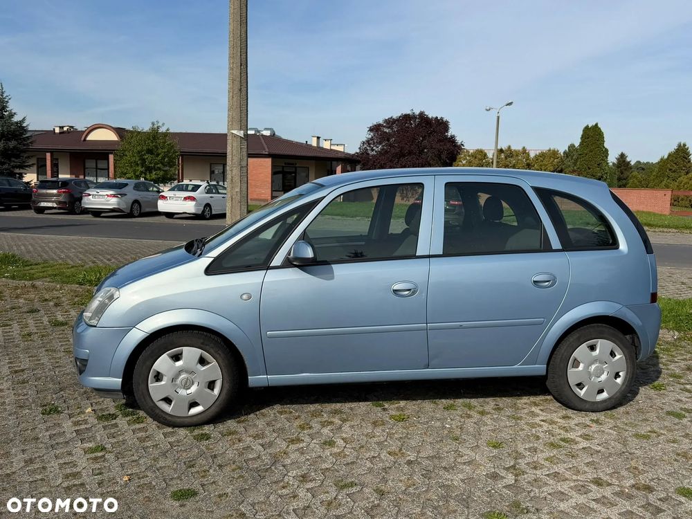 Opel Meriva - 10