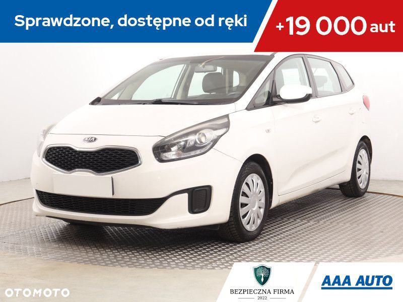 Kia Carens - 1