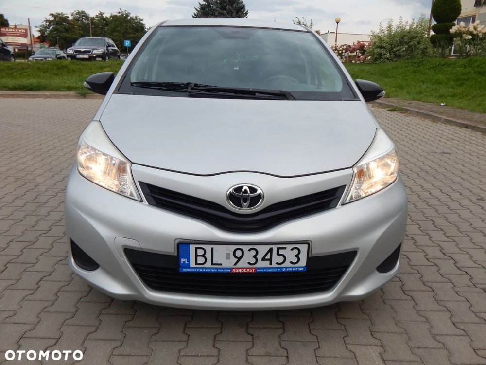 Toyota Yaris 1.33 Sol - 11
