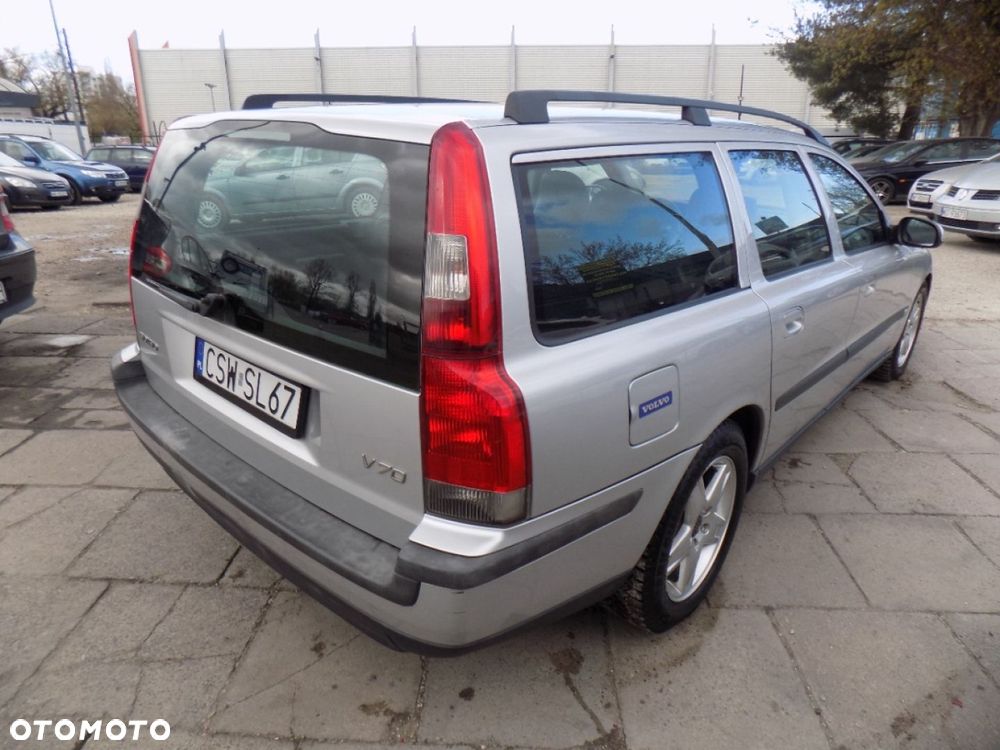 Volvo V70 - 4