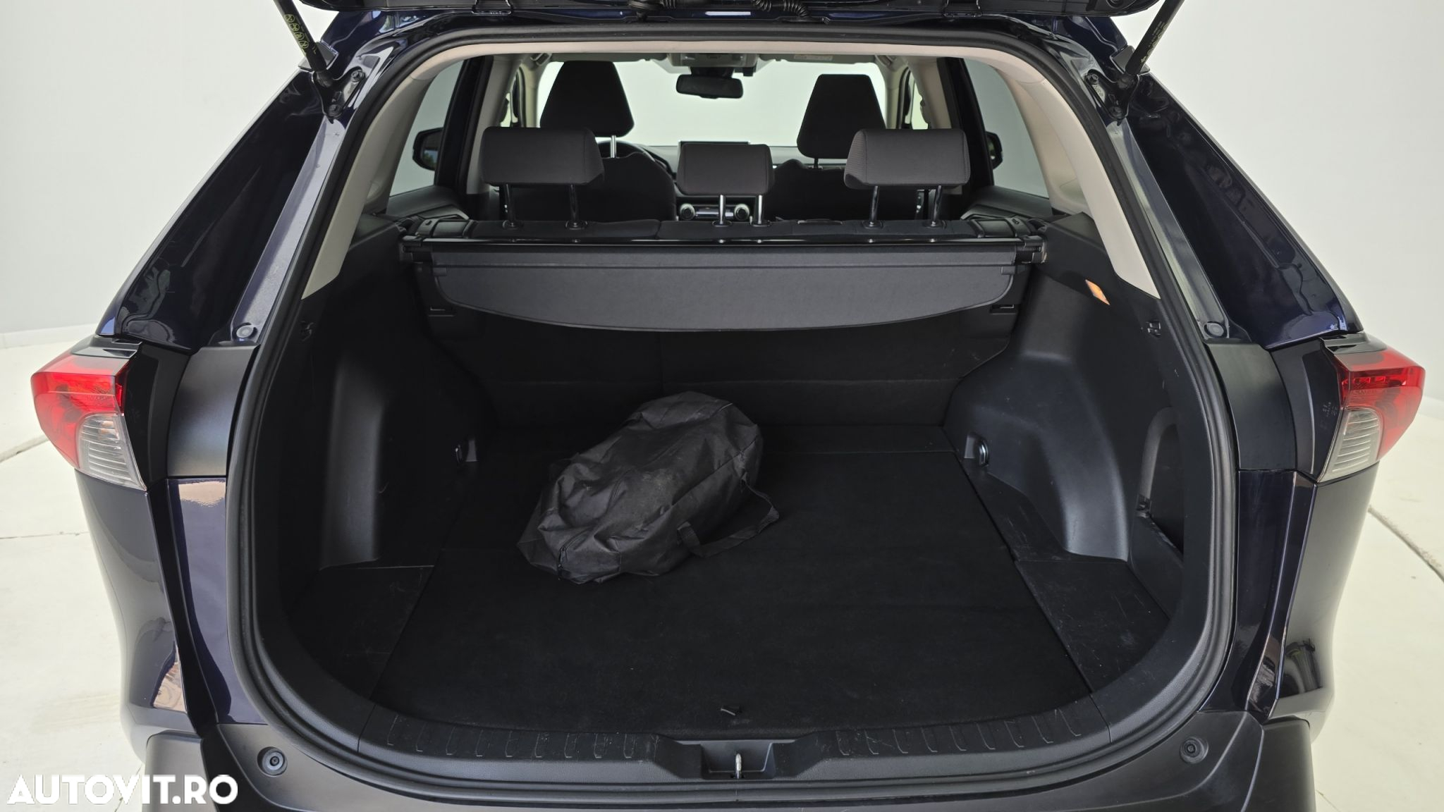 Toyota RAV4 2.5 Hybrid VVT-iE 4x4 Dynamic - 25