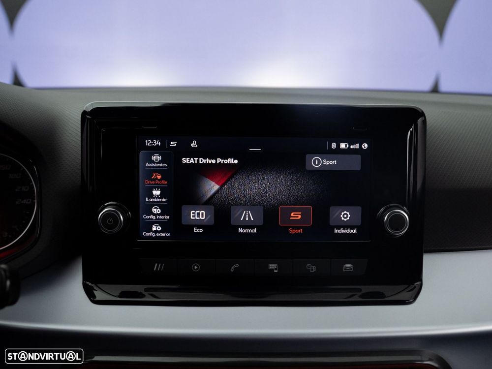SEAT Arona 1.0 TSI FR - 33
