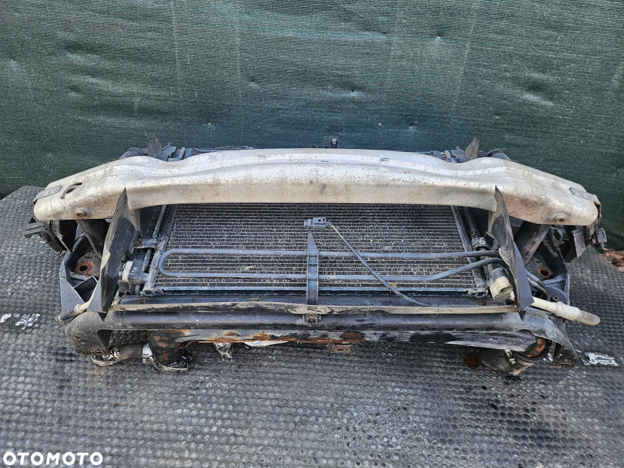Pas Przedni 8E0805594E Wzmocnienie Czołowe Belka Zderzaka Chłodnice Wentylator 2.0 TDI 140KM AUDI A4 B7 - 12