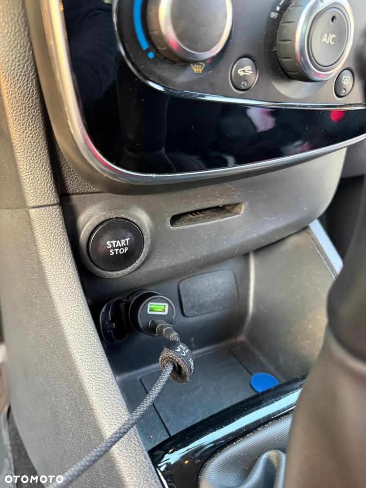 Renault Clio 1.5 dCi Zen - 21