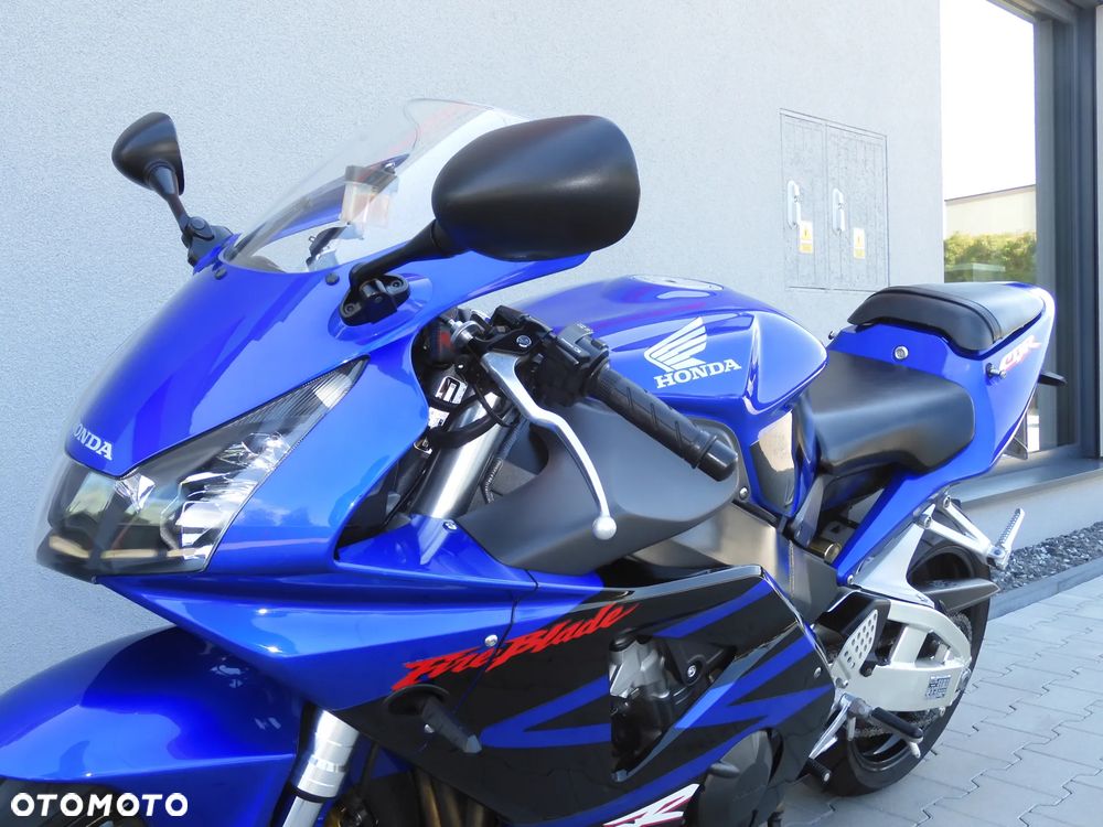 Honda CBR - 26