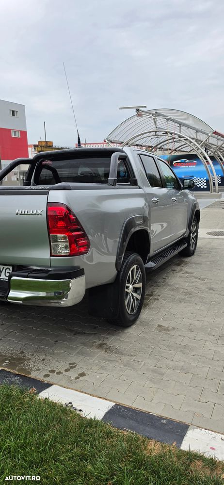 Toyota Hilux 2.4D 150CP 4x4 Double Cab AT Executive - 6