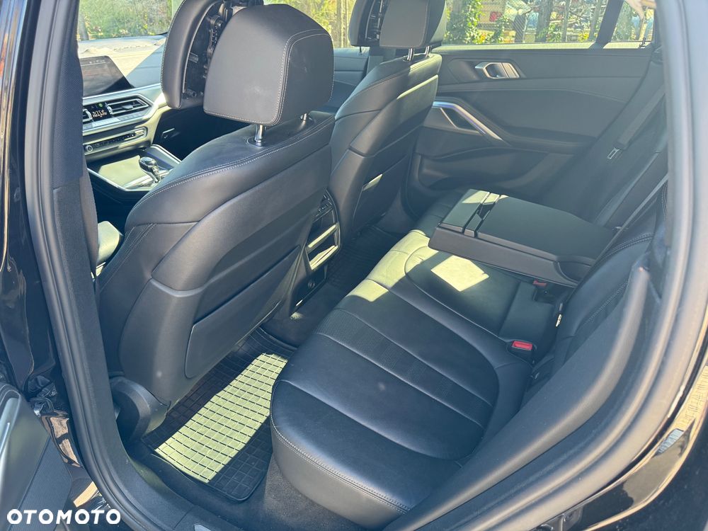 BMW X6 - 23