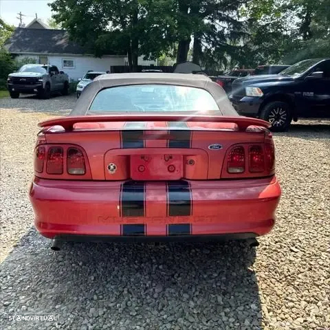 Ford Mustang - 44