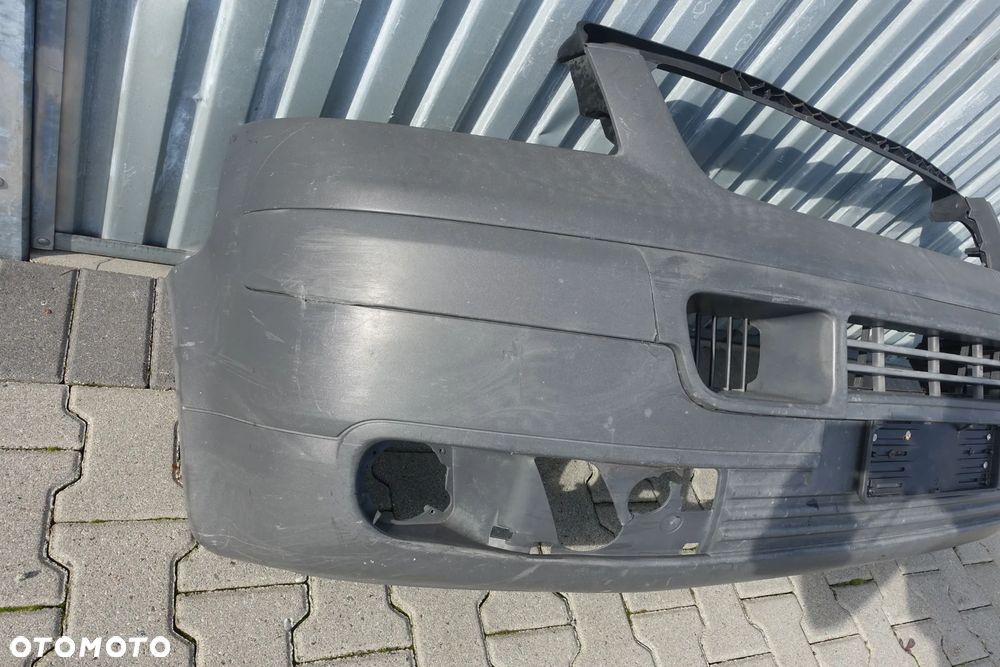 ZDERZAK PRZEDNI VW T5 - 2