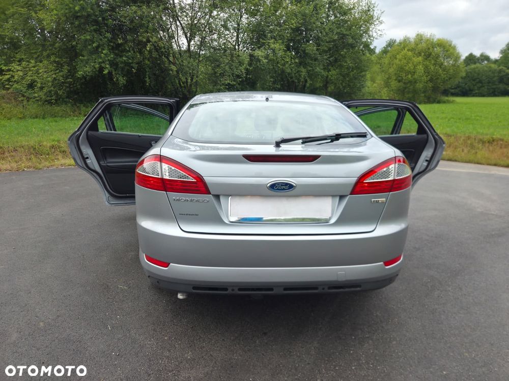 Ford Mondeo 1.8 TDCi Ghia - 18