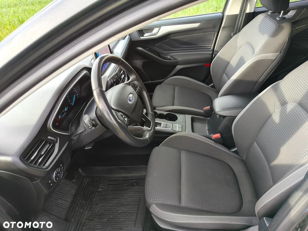 Ford Focus 1.5 EcoBlue Start-Stopp-System COOL&CONNECT - 11
