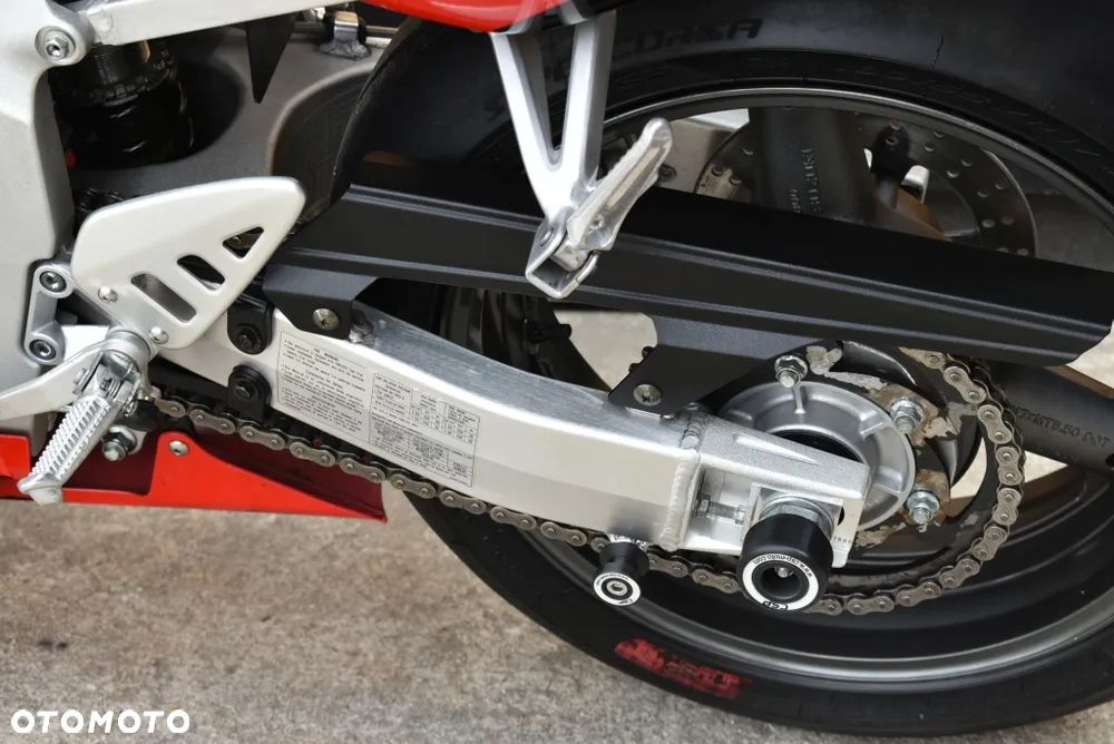 Suzuki GSX-R - 18