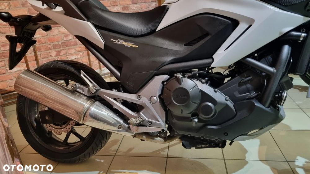 Honda NC - 8