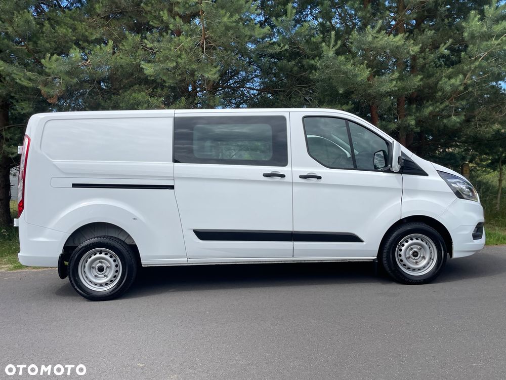 Ford TRANSIT CUSTOM - 12
