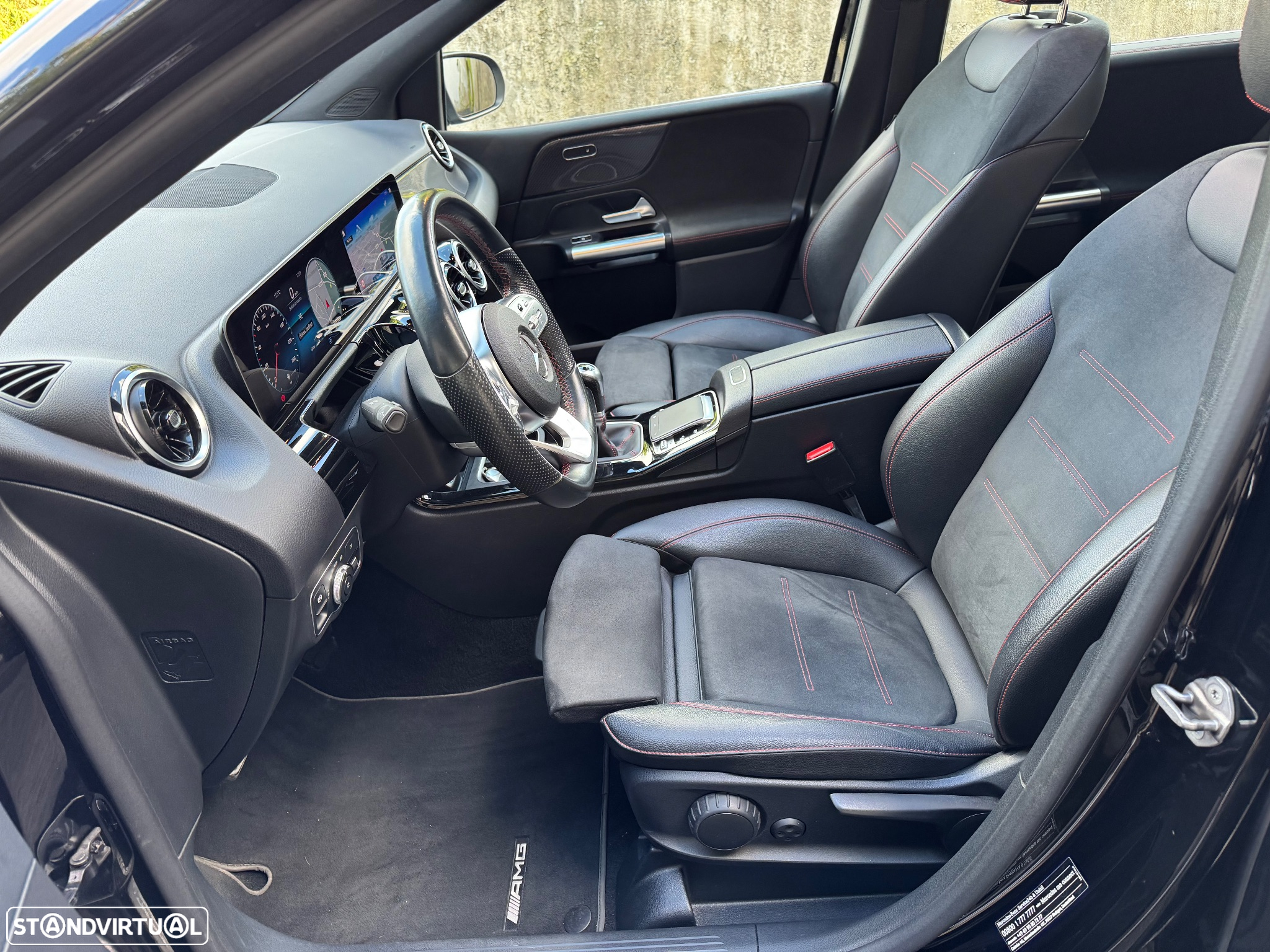 Mercedes-Benz B 180 d AMG Line - 16