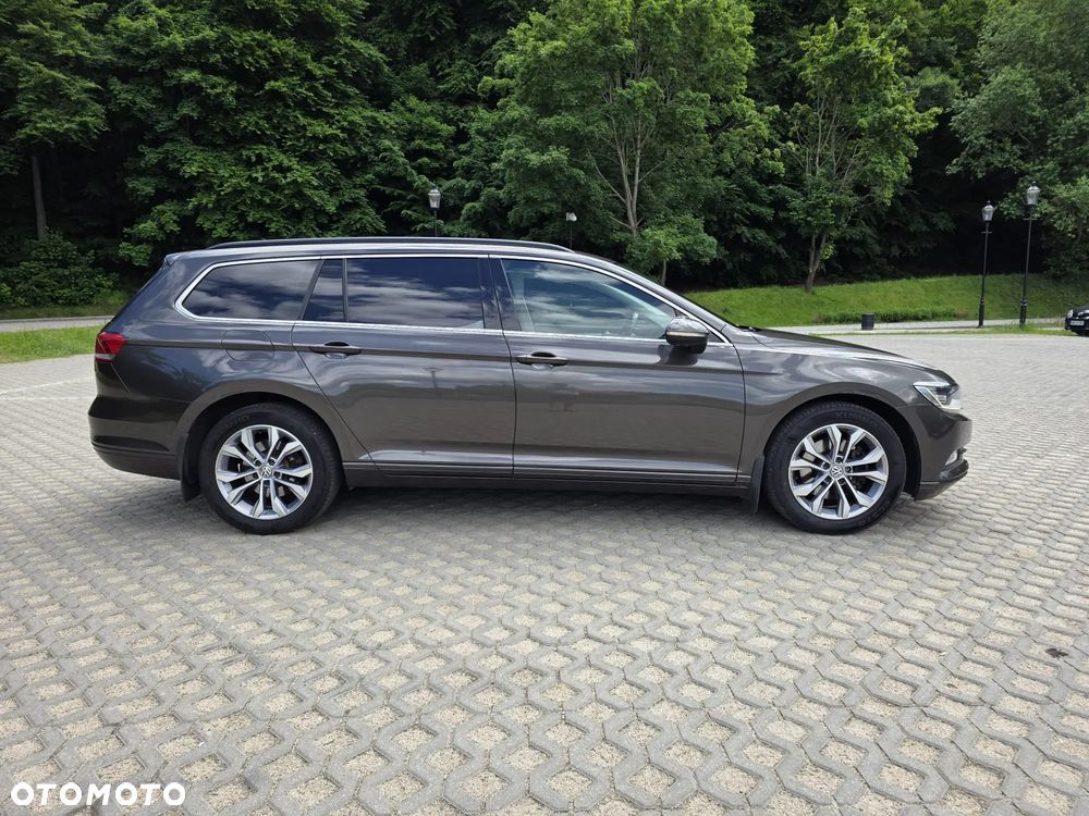 Volkswagen Passat 2.0 TDI BMT Comfortline - 14