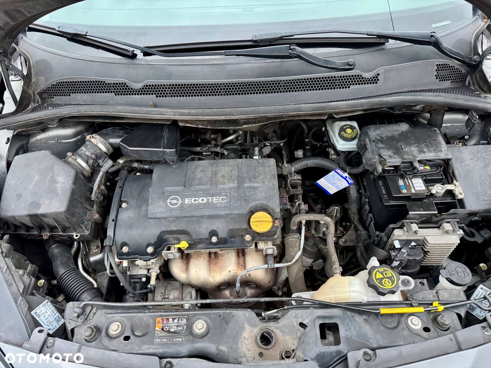 Opel Corsa 1.4 drive - 14