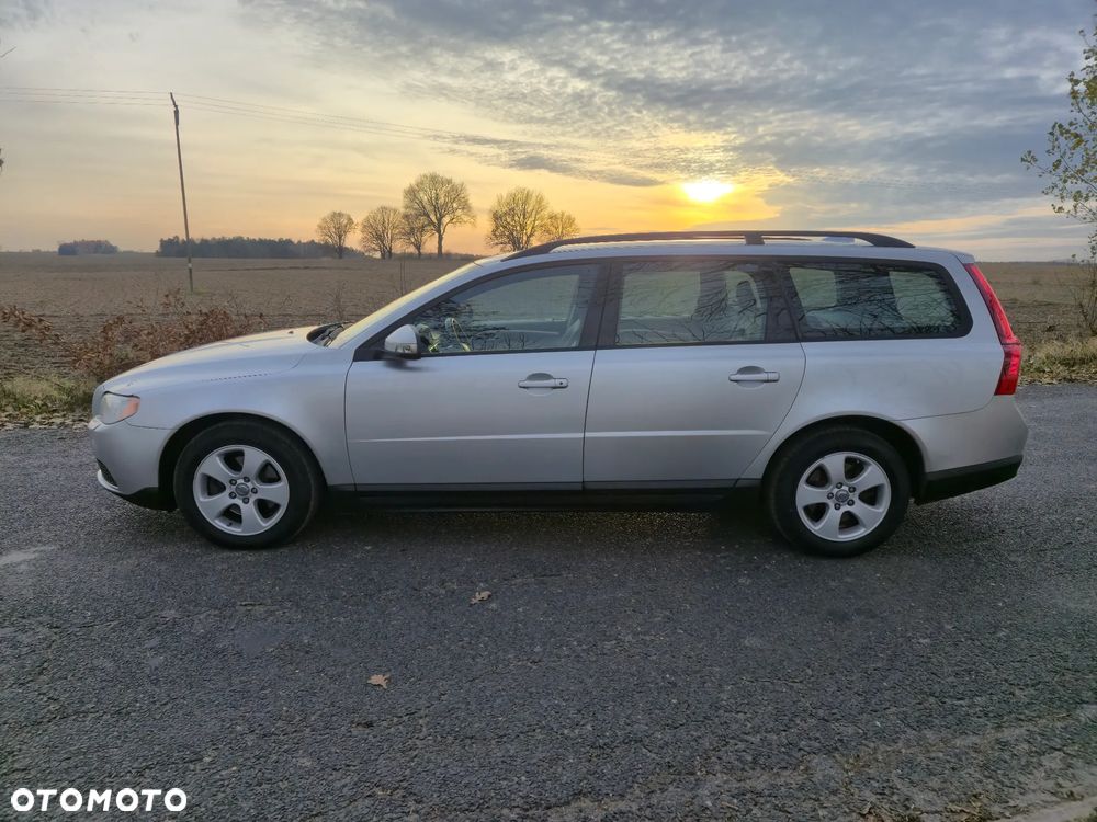 Volvo V70 - 10