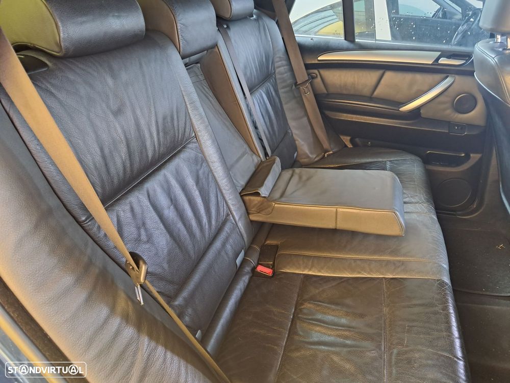 BMW X5 4.4 - 13