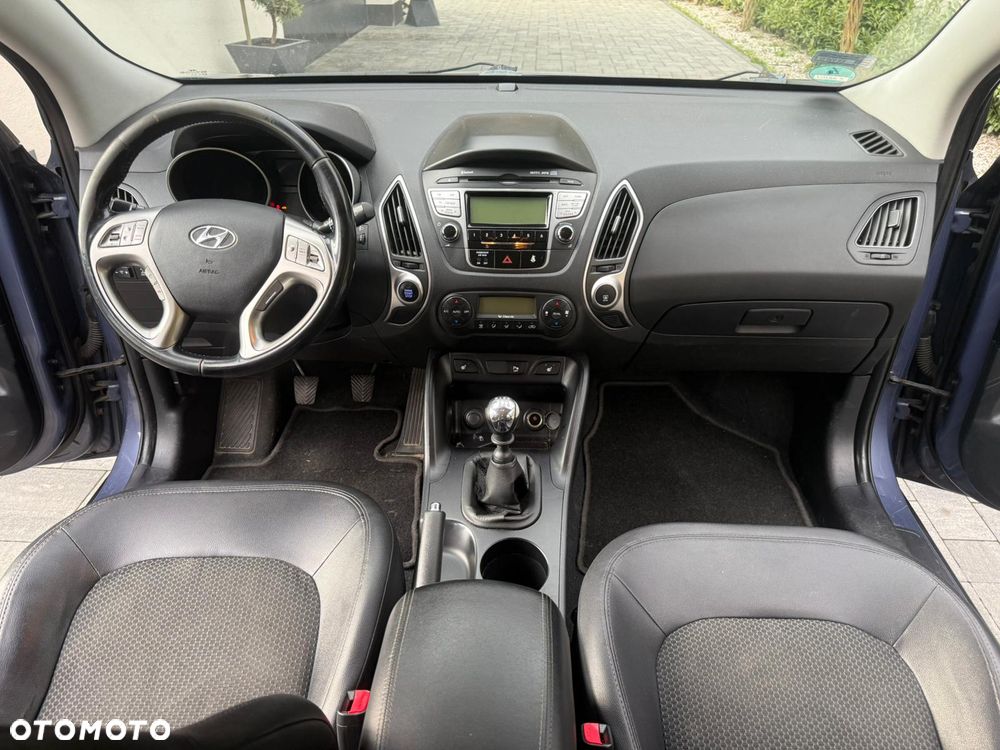 Hyundai ix35 2.0 CRDi 4WD Premium - 17