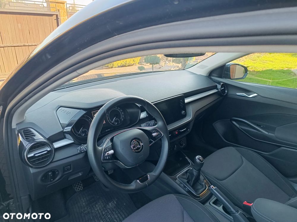 Skoda Fabia 1.0 Ambition - 8