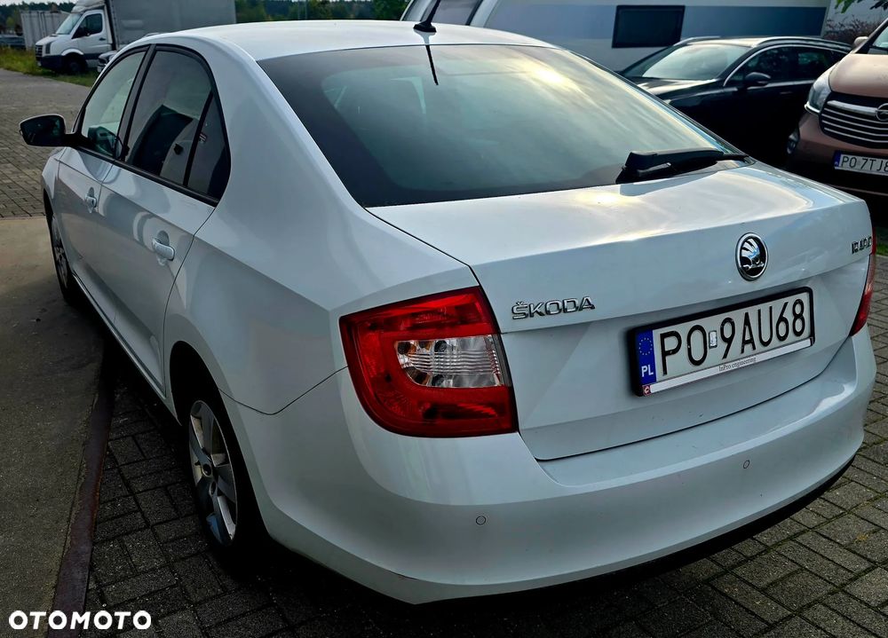Skoda RAPID 1.6 TDI DPF Ambition - 3