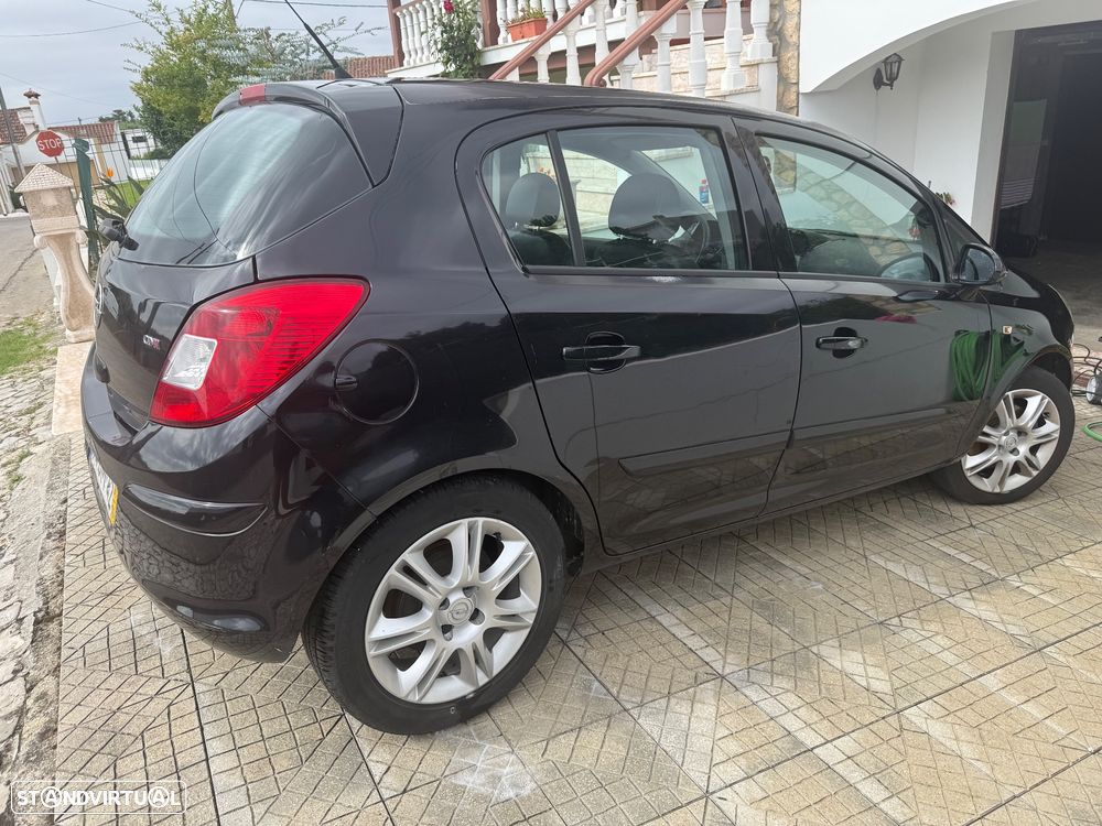 Opel Corsa 1.3 CDTI Enjoy EcoFLEX - 4