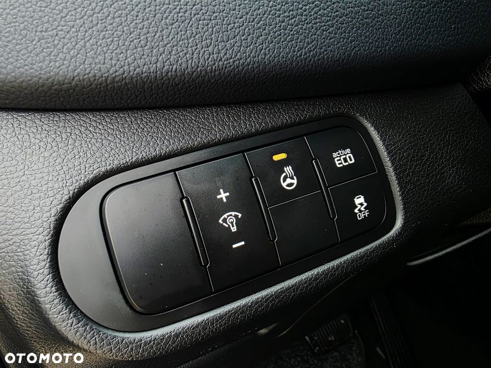 Kia Carens 1.7 CRDi XL 7os DCT - 40