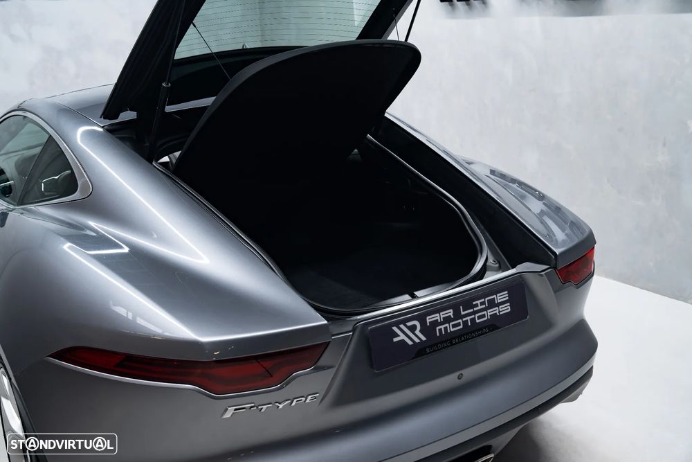 Jaguar F-Type P300 Aut. - 11