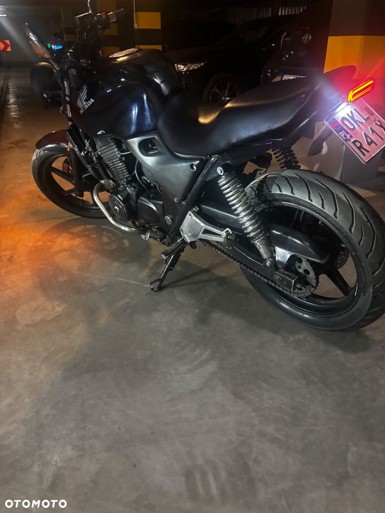 Honda CB - 10