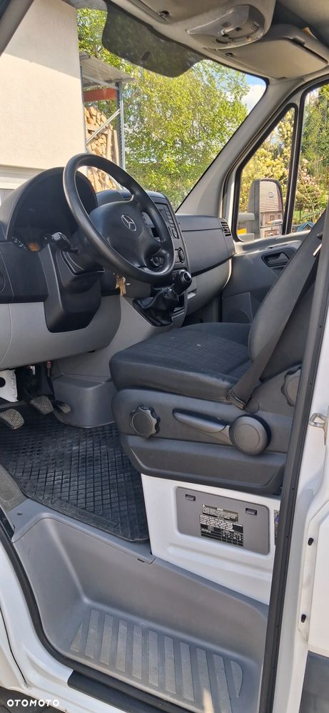 Mercedes-Benz SPRINTER - 6