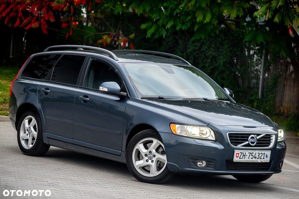 Volvo V50 DPF D4 Geartronic Summum - 1