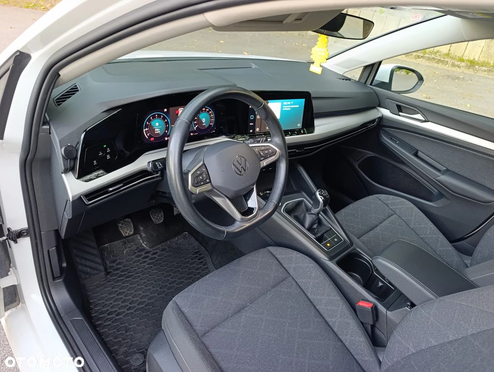 Volkswagen Golf 1.5 TSI Life - 14