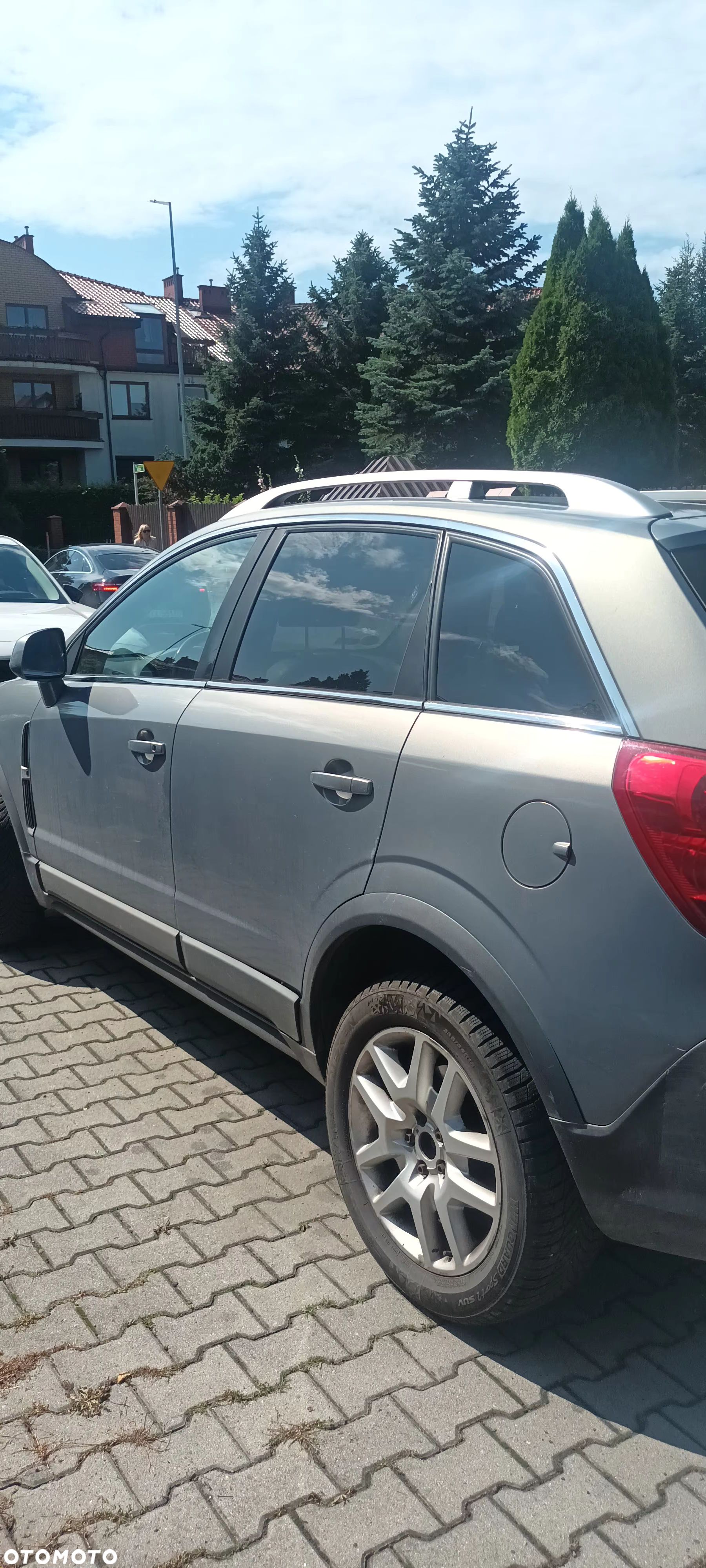 Opel Antara - 1