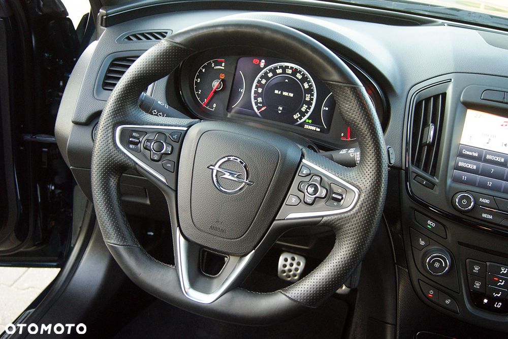 Opel Insignia 2.0 CDTI Cosmo S&S - 28