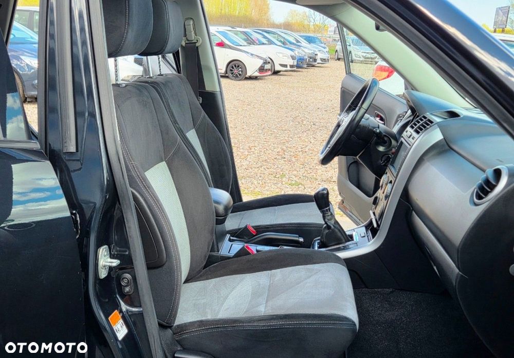 Suzuki Grand Vitara - 29