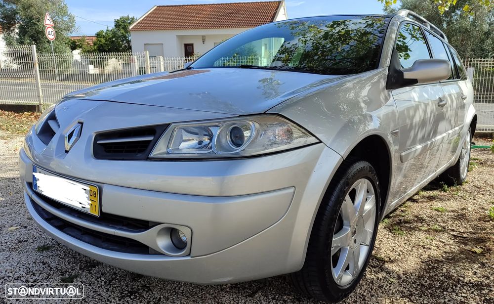 Renault Mégane 1.5 dCi Dynamique Luxe - 1