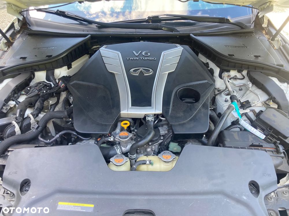 Infiniti Q60 - 14