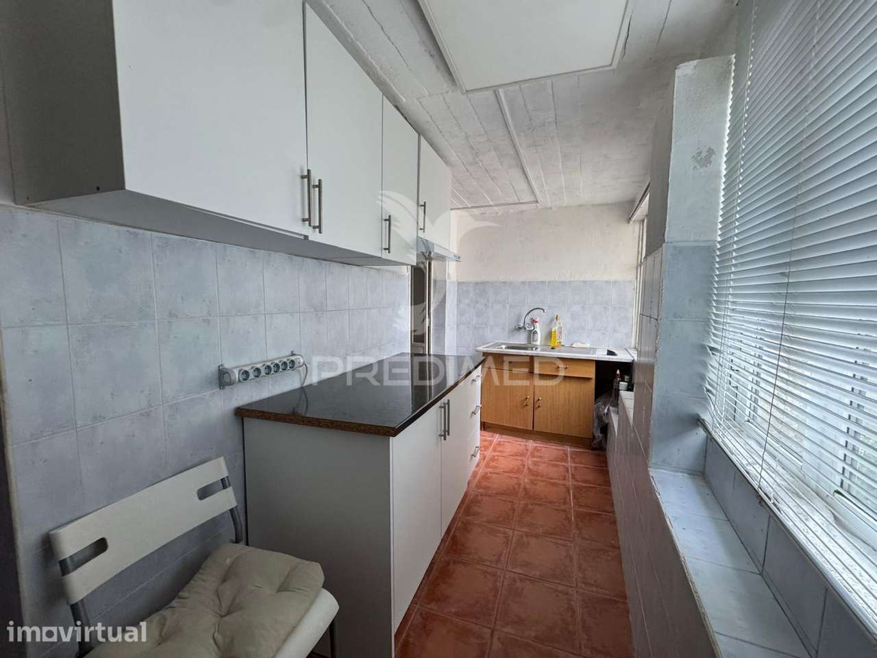 Prédio para reconstrução Sardoal T8 - Grande imagem: 3/16