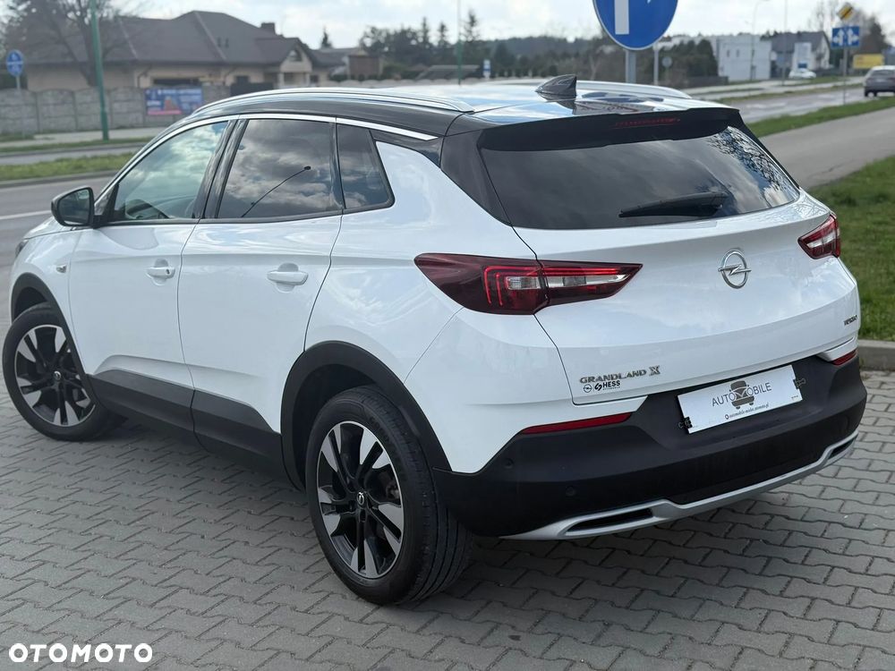 Opel Grandland X 1.2 Start/Stop Dynamic - 2